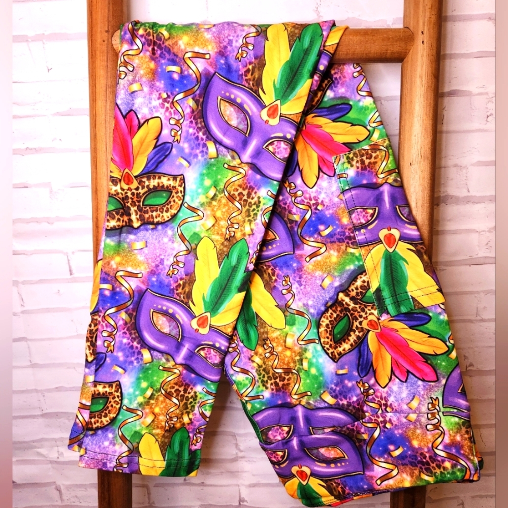 MARDI GRAS MASK leggings w/ pockets